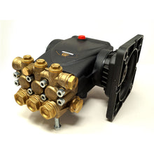 Cargar imagen en el visor de la galería, Bomba 5HP para hidrolavadora General Pump italiana 2500psi 4gpm EP1812E17