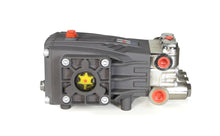 Cargar imagen en el visor de la galería, Bomba Cabezal Universal Para Hidrolavadora Profesional 3HP, 5HP, 7.5HP. Mod HPSI-N1320
